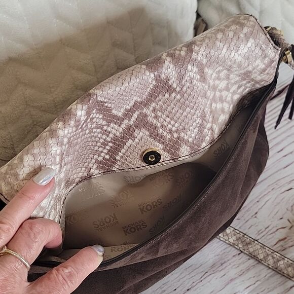 MICHAEL Michael Kors Brown Suede and Python Embossed Leather Shoulder/Crossbody - Picture 5 of 10